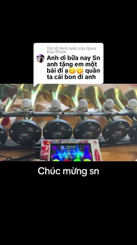 Trả lời @Quoc Bao Pham hi k có quăng cái bon.m tặng bn bài chúc mừng sn.Thay lời muốn nói chúc bn cod một ngày sn thật vv và thạt nhiều hp bên người thân nha❤️❤️