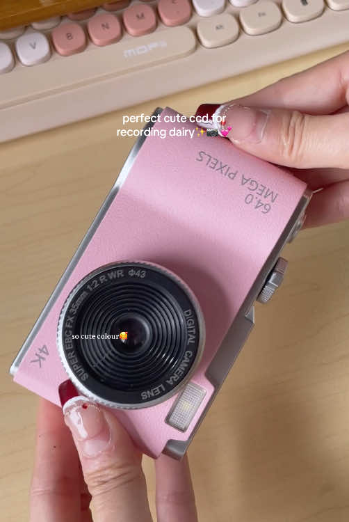 Loveee my new ccd📷💕easy to use ,vintage look and picture quality is very clear✨great gift idea🎁 #ccd #camera #giftidea #giftforgirlfriend #DealDrops #tiktokmademebuyit #spotlight #fyp #boxingday 