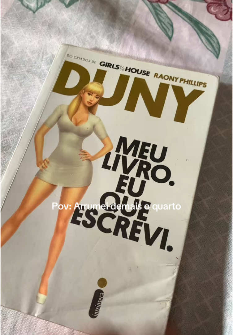 Esse livro é uma obra 😘 #fyp #foruyou #girlsinthehouse 