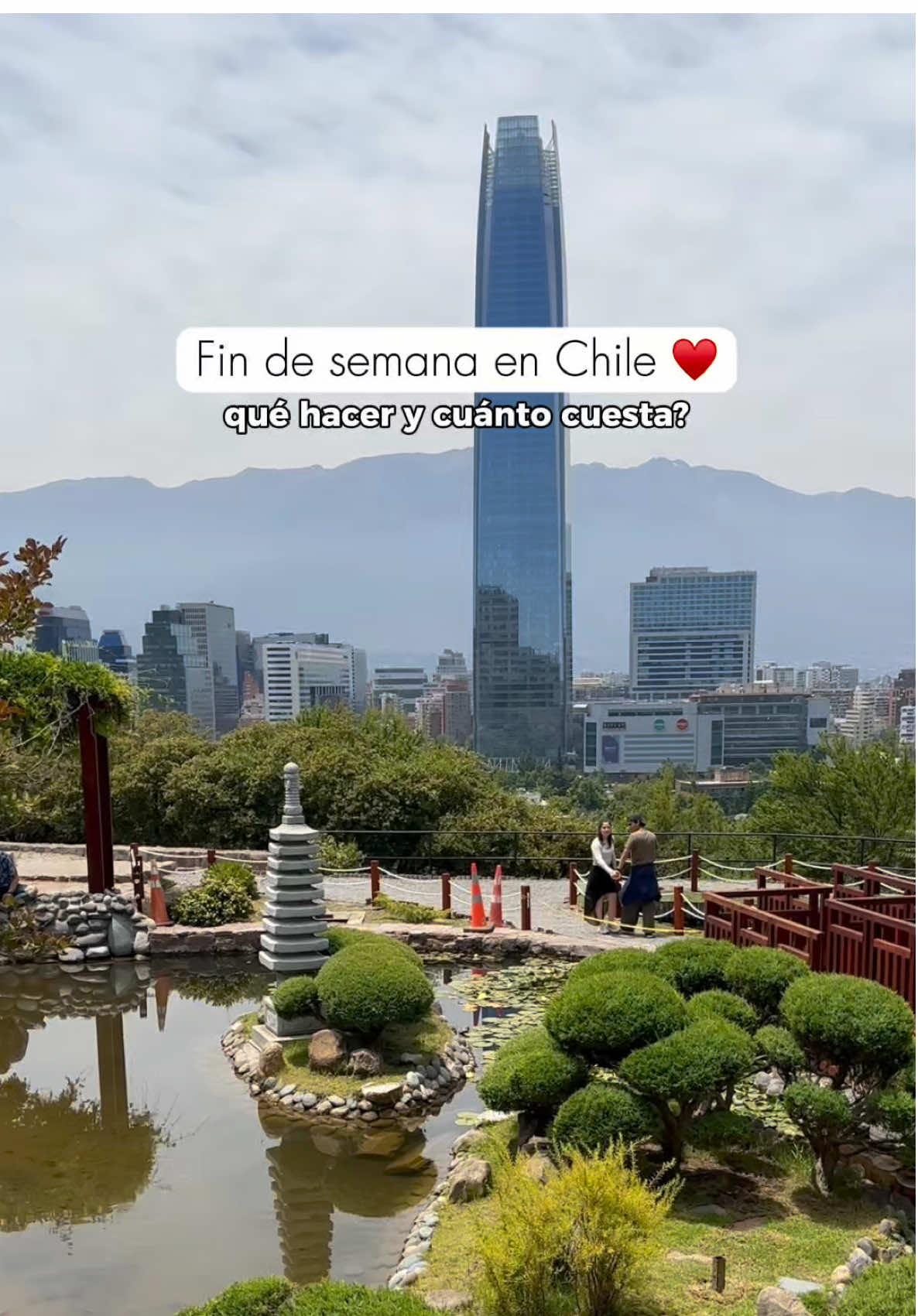 Destino 2025 ♥️✈️ con quién irías?👇 Amig@s Chile es hermoso y su gente es muy amable, fui 3 días y este es solo el día 1, hay muchísimo más que deben ver. 📣Datos adicionales: ⏰ Cerro San Cristóbal de martes a domingos y feriados de 10am a 7:45pm ✨ En Sky Costanera los viernes hay música en vivo y degustación de vinos gratis a partir de las 7pm ✅ Si tienen dudas escriban en los comentarios para ayudarl@s. 👉 No olviden seguirme como @andreamoori para el día 2 😍 . . . #chile #santiagodechile #skycostanera #cerrosancristobal #viajeschile #peru #southamerica #planeschil #panoramachile 