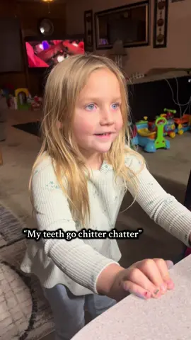 Does this video even need a sound? #fyp #kidsbelike #jigglejiggle #vibratingplate #mom #childhood #fun #momdaughter #chitchat 