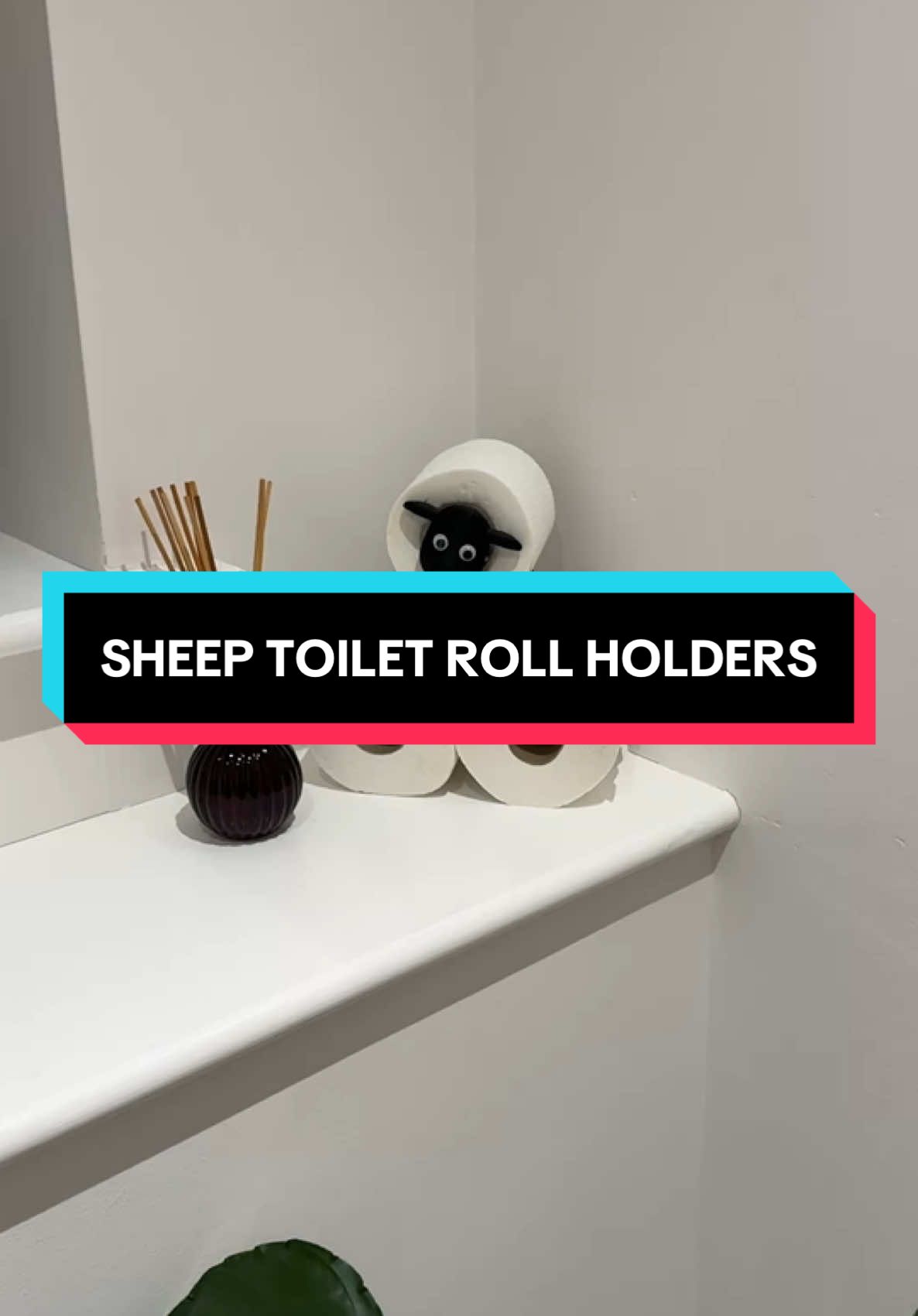 Get yours now 🙏🏻👏🏻 #sheeptoiletrollholder #tiktokmademebuyit #boxingdaysales #TikTokShop 