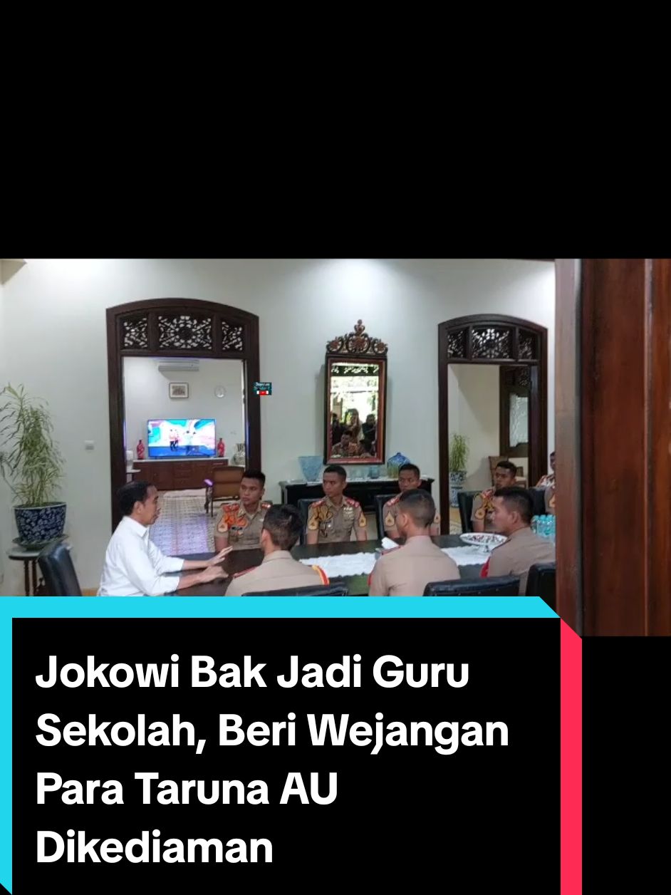 Presiden ke-7 Jokowi Didatangi Belasan Anggota Taruna AU Berseragam Lengkap, Bak Bikin Kaget Pagi-Pagi#jokowidodo#kotasurakarta#tarunaau