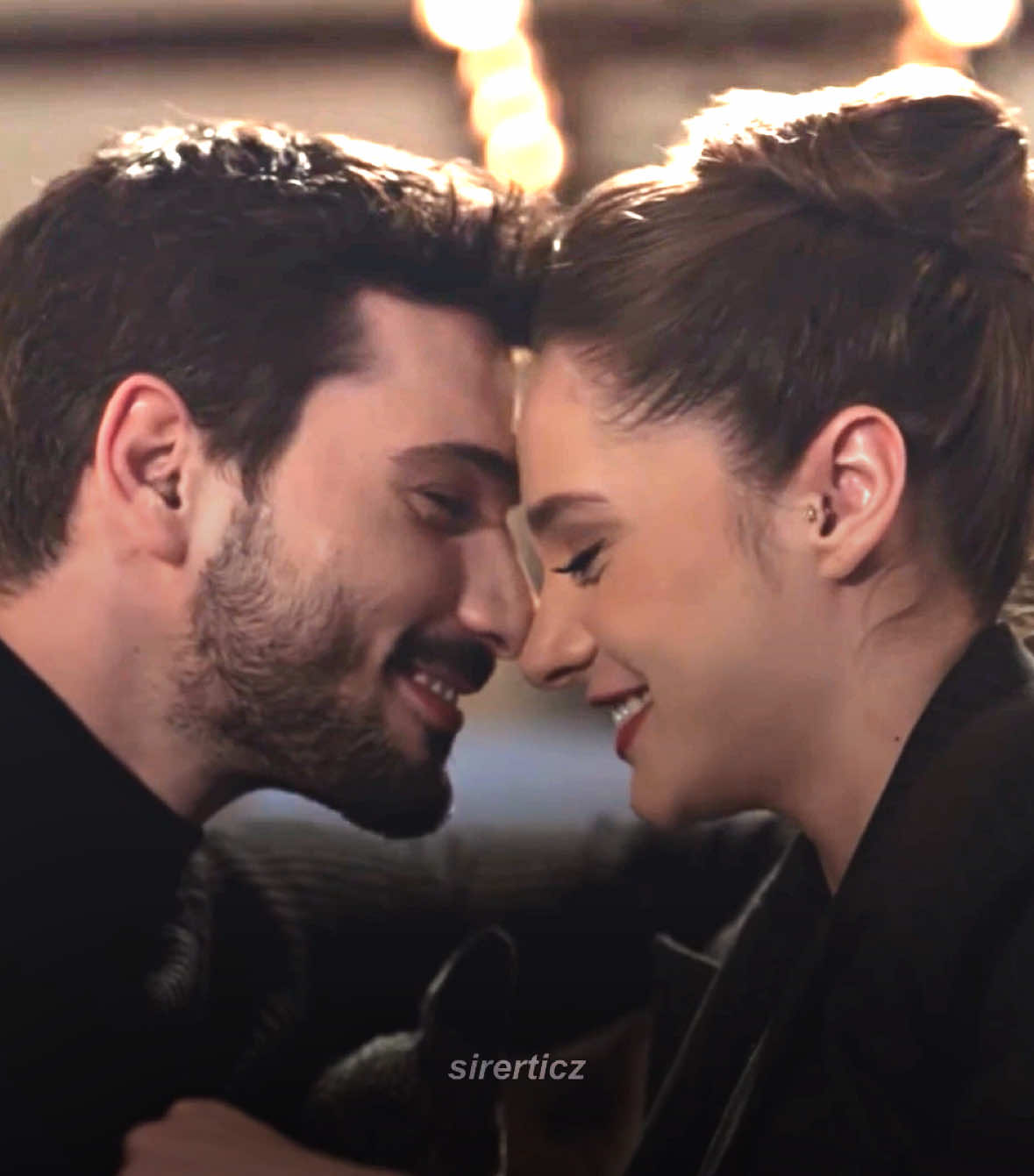 till forever falls apart 💔 #hudutsuzsevda #fyp #foryou #halzey #zeynepkarasu #zeynepleto #viral #halilibrahimkarasu #miraydaner #denizcanaktaş #turkishdrama #turkishseries #turkishdizi 