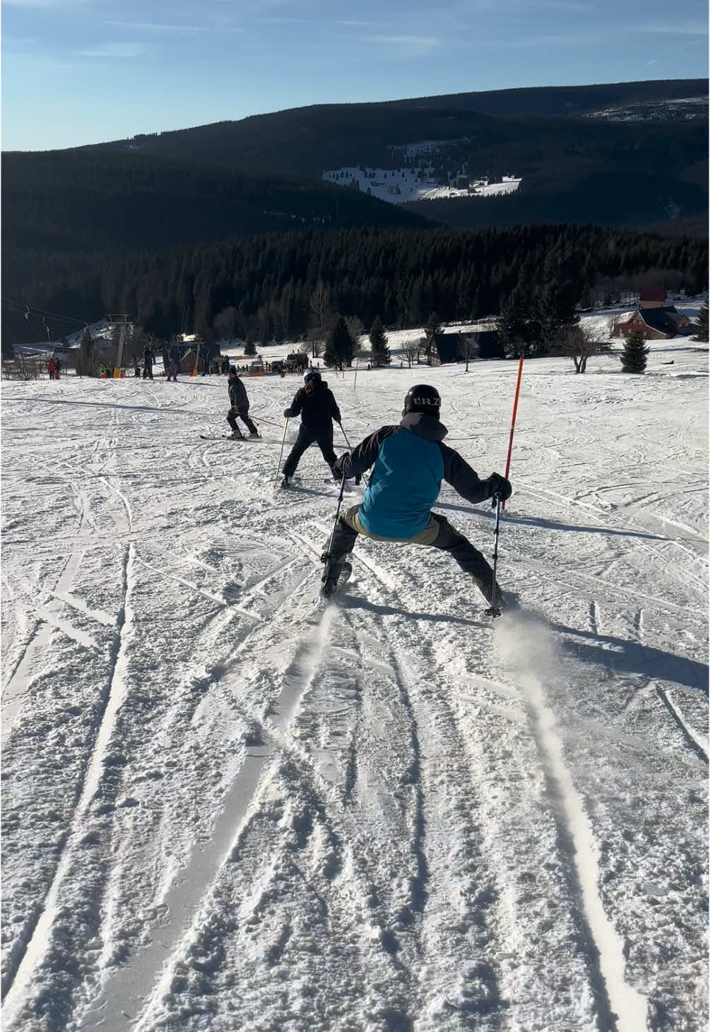 Jéňa back in the game?!🫣 @Max Daems 🎥 #jena #jenoobloucky #ski #skiing #pizzatime #fyp #kolby 