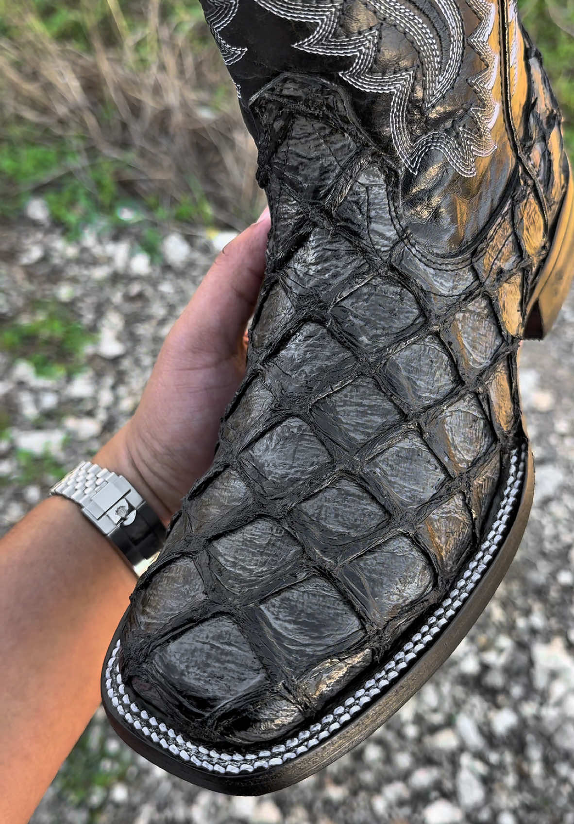 A Closer Look At Our Midnight Grey Pirarucu Boots For ONLY $119.99!!🥷🩸 #texasbootranch #texasbootranchboots #belico #trending #fashion #texas #fypシ゚viral🖤tiktok  #fyp #exclusive #cowboyoutfit #cowboyboots #boots #botasvaqueras #westernwear #suelaroja #redbottoms #pirarucu #fypシ #midnight #fyppppppppppppppppppppppp #paratiiiiiiiiiiiiiiiiiiiiiiiiiiiiiii 