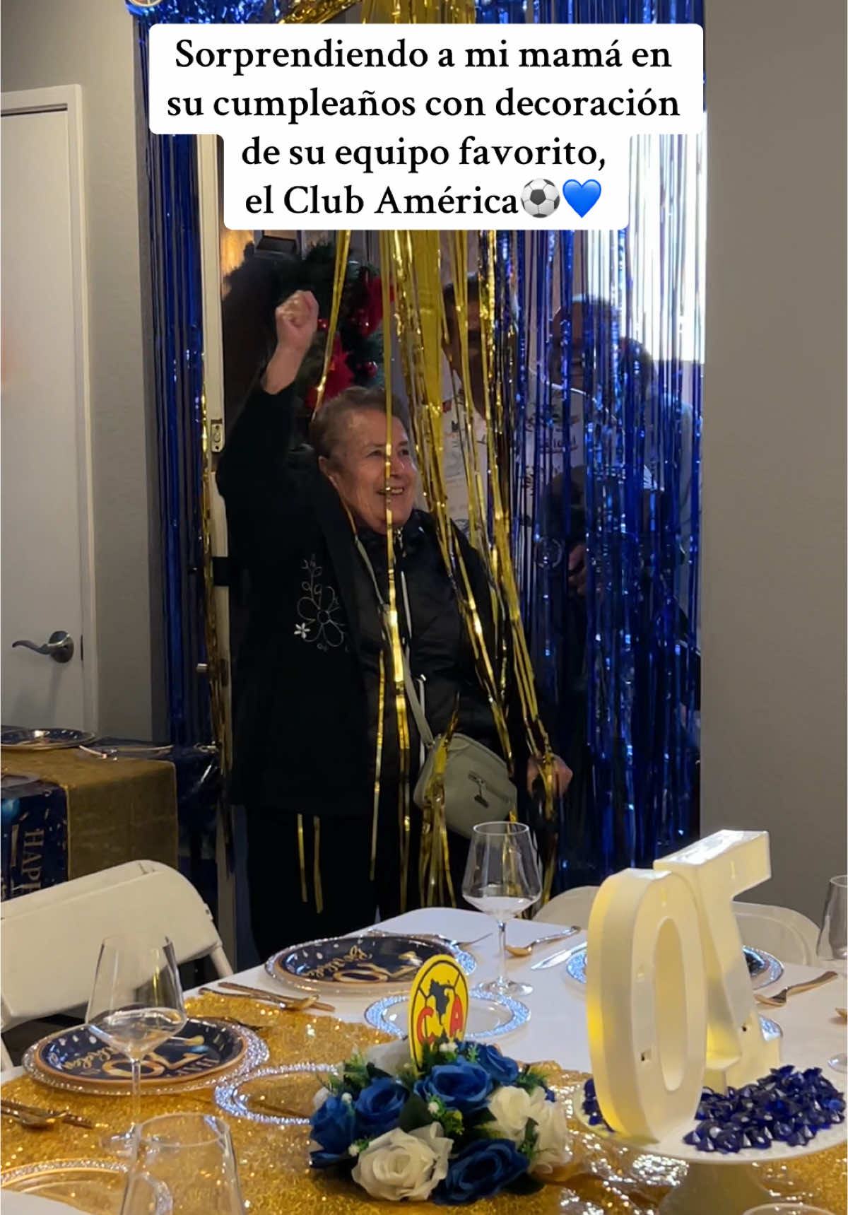 Celebrando los 70 Años de mi mamá🥳⚽️✨@Club América #70thbirthday #clubamerica #fyp #paratii #cumpleaños #foryou 