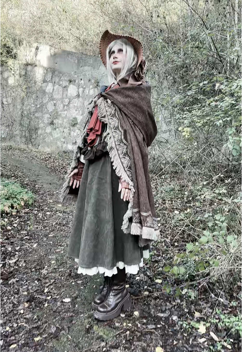 🪆🩷  . . . . . . . #doll #dollcosplay #bloodborne #bloodbornecosplay #cosplay #anime #kawaii 