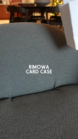 What do you think of the titanium aluminum color? #rimowa @RIMOWA 