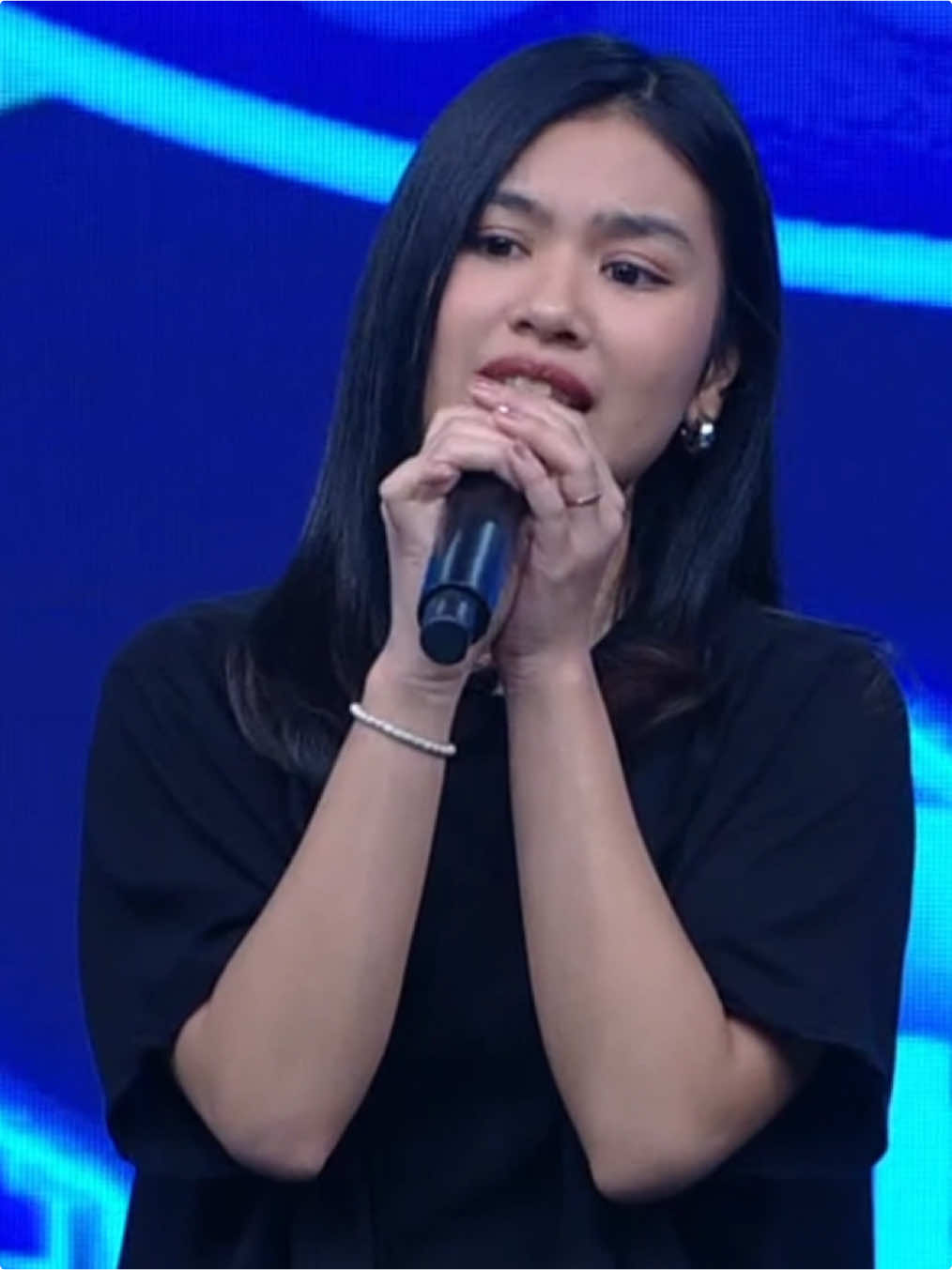 BAGUS BANGET VANESSAAA😭🫶🏻 @vanessa simorangkir #indonesianidol #vanessazee 