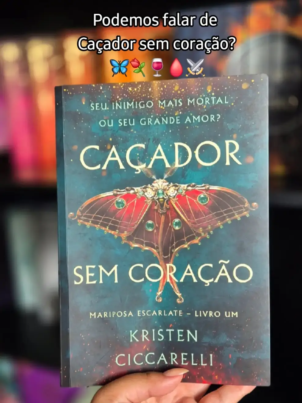 E vocês? Já leram? Quero saber se concordam ou se só eu me senti assim. #caçadorsem #livros #BookTok #booktokbrasil #enemiestolovers 