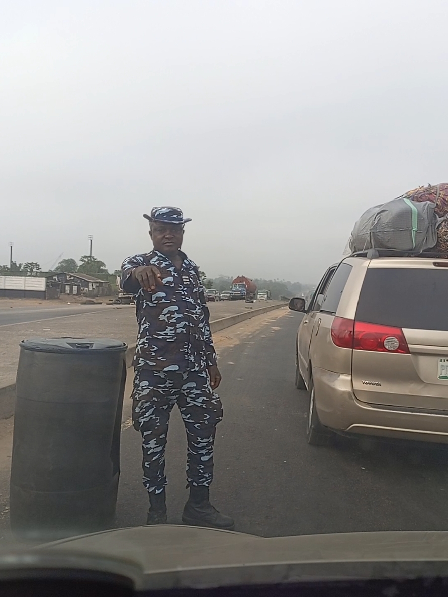 NO DOUBT THEY ARE FOR THERE POCKET.......  BUT THEY ARE YOUR FRIENDS#trending #igboamaka #fypシ #viral_video #igbokwenu #tik_tok #nigeria #police 