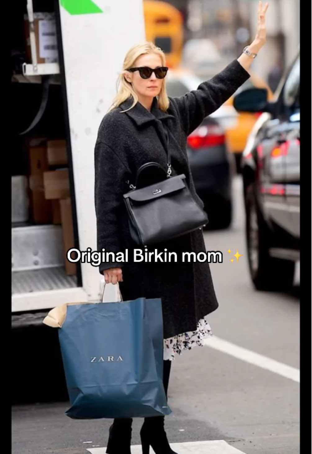 Original Hermès girlie 💕 #designerbag #birkin #birkinbag #kellybag #hermes #kellyrutherford #birkinmom #luksusowetorebki #gossipgirl 