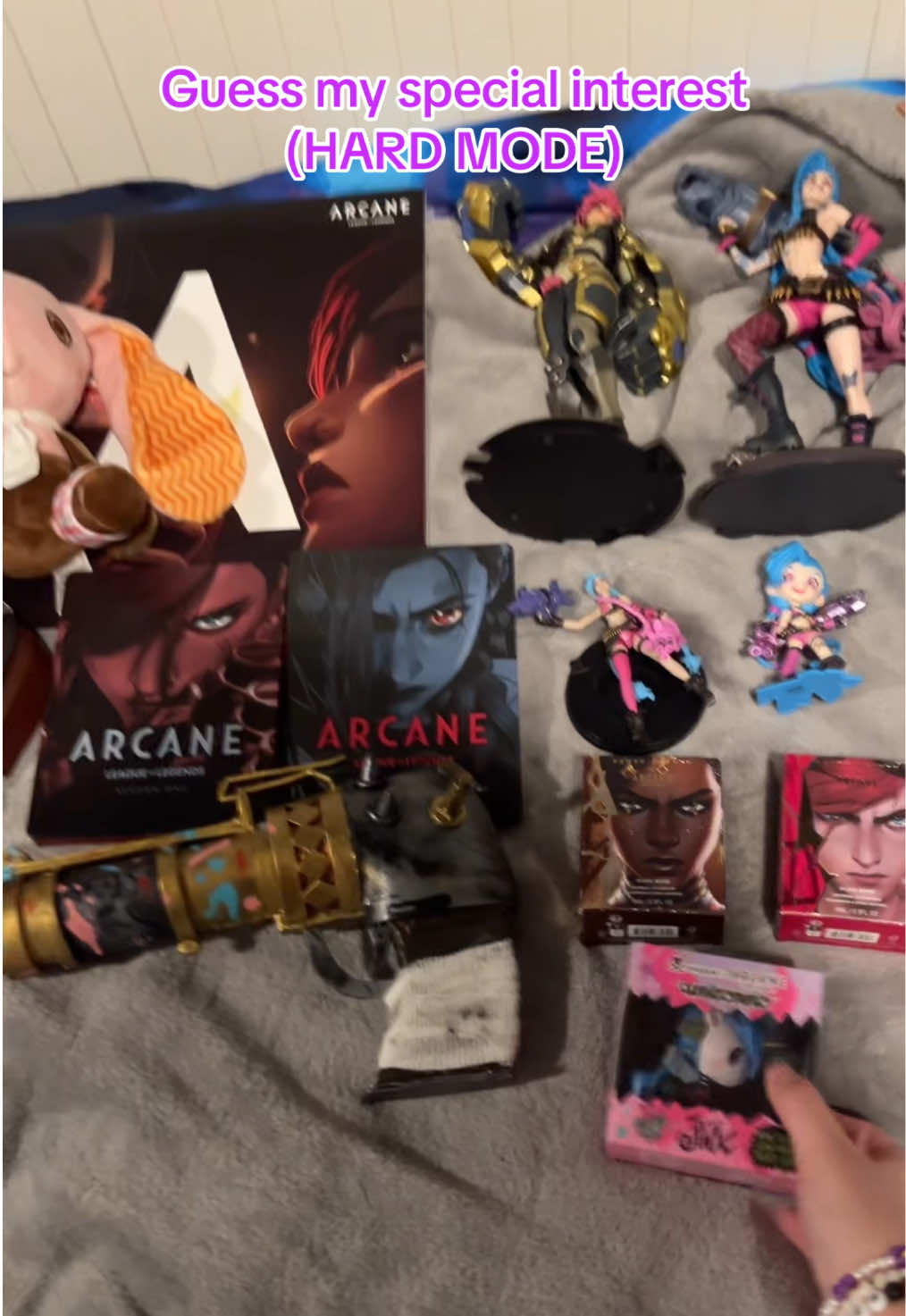 Art book, Ekko, vi and jinx funko pops on the way too 😘🥰@☆ 𝐂𝐚𝐬𝐬 ☆ @✧ 🄷ailey ✧ @Icarus #arcane #arcaneleagueoflegends #arcanenetflix #arcaneseason2 #jinxarcane #viarcane #caitlynkiramman #caitlynarcane #collector #collectibles #silcoarcane #figures #caitvi #getmeoffstraighttiktok #fortiche #riotgames #riotgamesleagueoflegends #LoL 