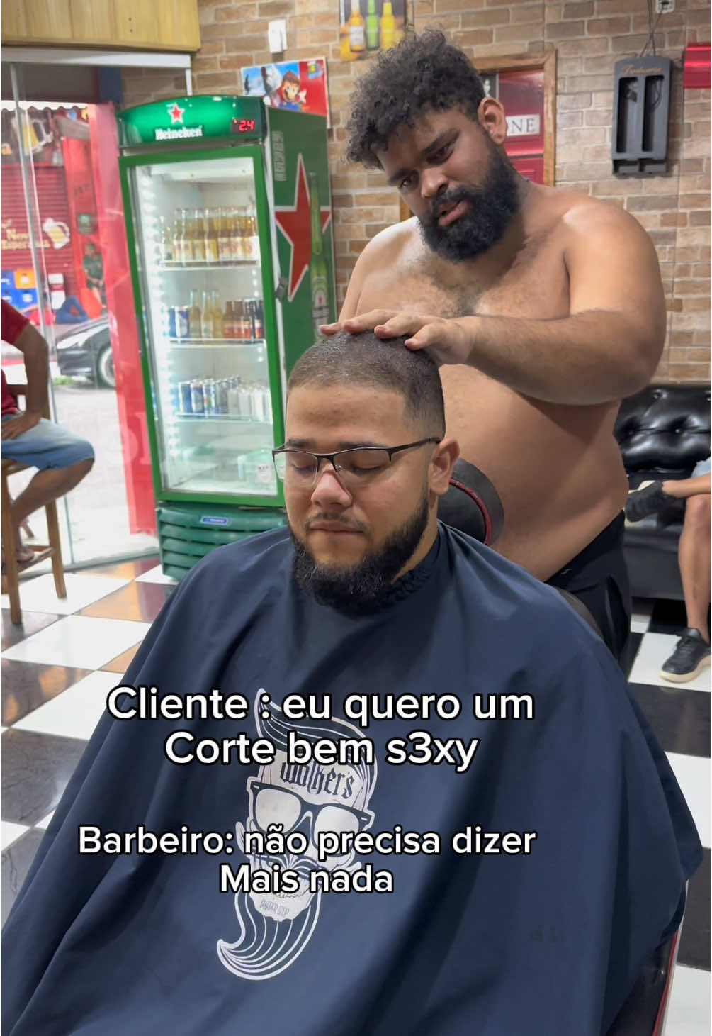 Ele pediu um corte s3xy e eu dei um corte s3xy 🤣🤣🤣🤣 . . . . . #comedia #funny #meme 