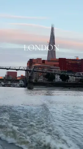 #onthisday  L o n d o n 🇬🇧#london#londonlife #tiktok#viral#fy#placetovisit#londontiktok #london🇬🇧 