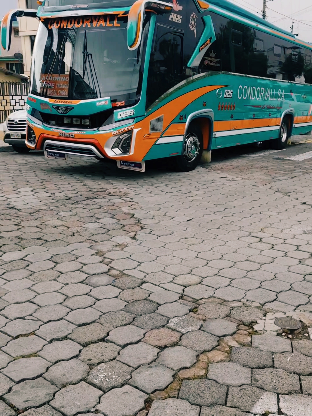 Cooperativa Condorvall. Unidad 026 . HINO AK 2024 CARROCERÍA IMPA FELINO. @RecorriendoRutasenEcuador @Busologia @Buses Urbanos e Interprovincia  #viral #hino500 #busesecuador🇪🇨 #busologia #recorriendorutasecuatorianas🇪🇨 