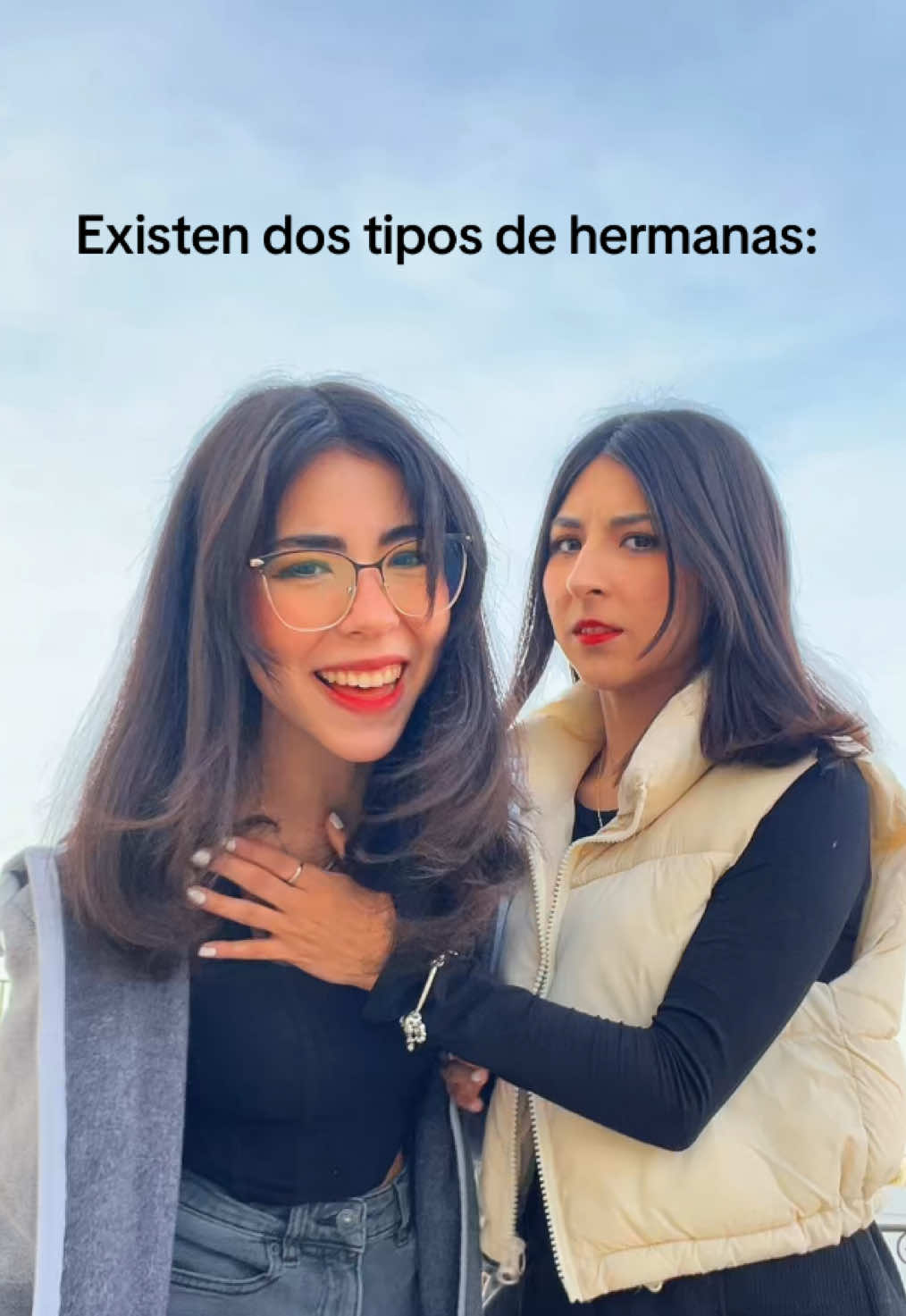 ¿Cuáles son ustedes la 1 o la 2?👀🤍/ #parati #fypシ゚viral #hermanas #fypシ #xzybca #mexico #mexicali #mexicalibajacalifornia #mexicangirls #fyp #tipodehermanas 