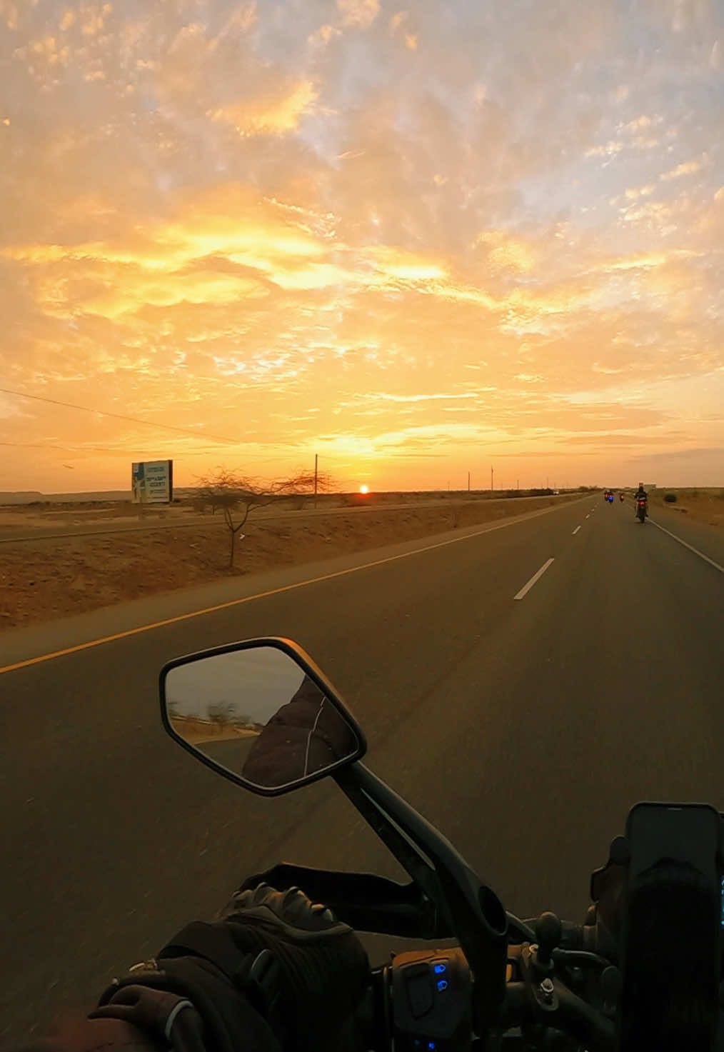 Atardecer 🏍️❤️‍🩹 #fyp #biker #atardecer #moto #piura 