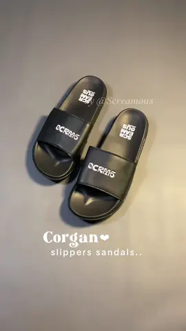 Simpel tapi cakep bangett🤏🏻😭😍 Buat kado in ayang cocok banget nih 😋✨ @Screamous Clothing  #sandal #sandalslippers #sandalslip #sandalslipon #sandalkeren #sandalpria #sandalwanita #rekomendasisandal 
