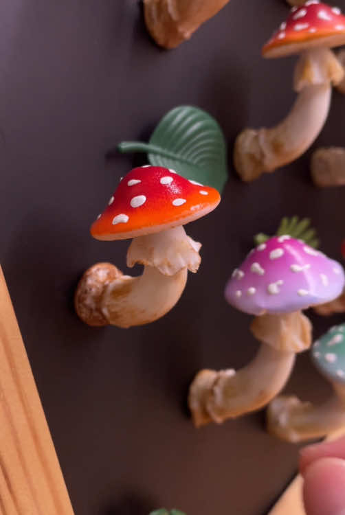 Making a Realistic Mushroom – A New Style!#claycraft #claymagnets #claymushroom #mushroomart #airdryclay #clayart 