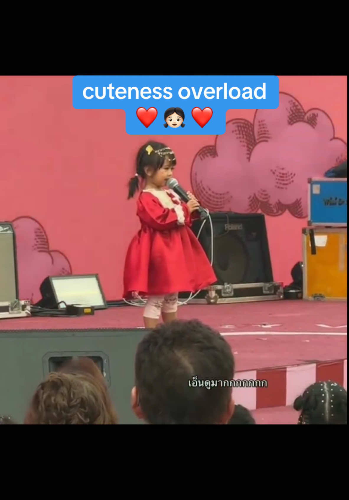 Awwwww the cutest little star everrr🥺🥺 She has our heart 💓💓 @ROSÉ reposted on her stories‼️ (video credit @sleepseasons on IG) @Bruno Mars  #apt #singing #brunomars #rose #rosie #kidsoftiktok 