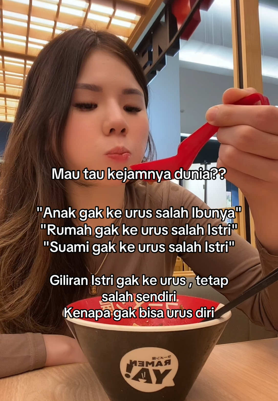 Tebak berapa gaji Ibu rumah tangga ?? 