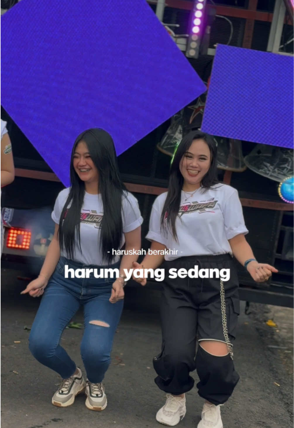 Sampek bawah asekk 💃 @Fificimbee♋️ @Nadyafirzana💫 @rayung wulan🍣 #4upageシ #fypシ゚viral #blitar24jam #malang24jam 