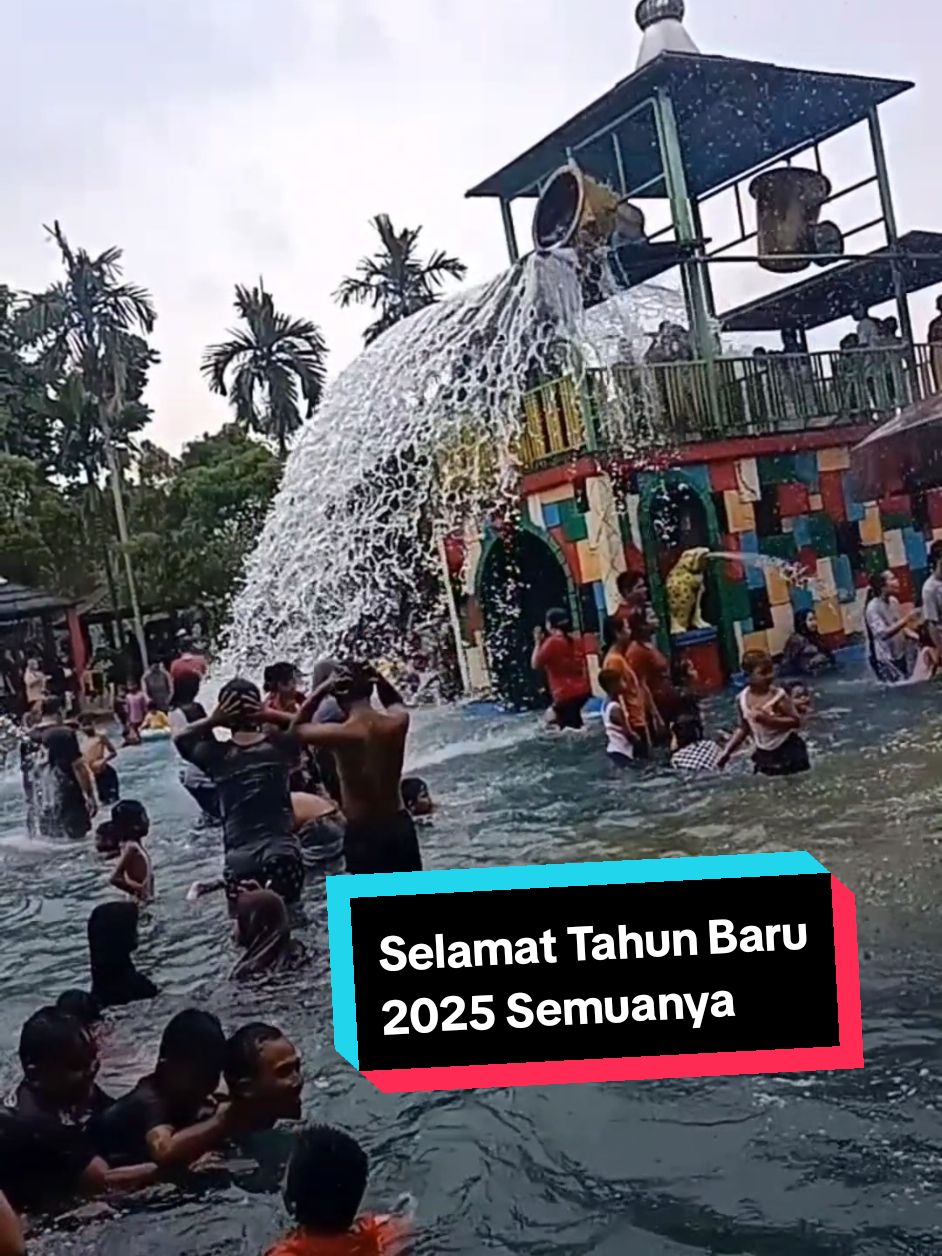 Selamat Liburan Menyambut Tahun Baru 2025, Semoga Keadaan kita Semuanya Lebih Baik Lagi Di Tahun 2025 ya.. Ayo liburan ajak keluarga ke caswaterpark, cp:@dunixian  #liburan #tahunbaru2025 #libursekolah #waterpark #caswaterpark #excitingbanten #visitbanten #pandeglang #kolamrenang #fyppppppppppppppppppppppp #fyp #explorepandeglang #fypdongggggggg