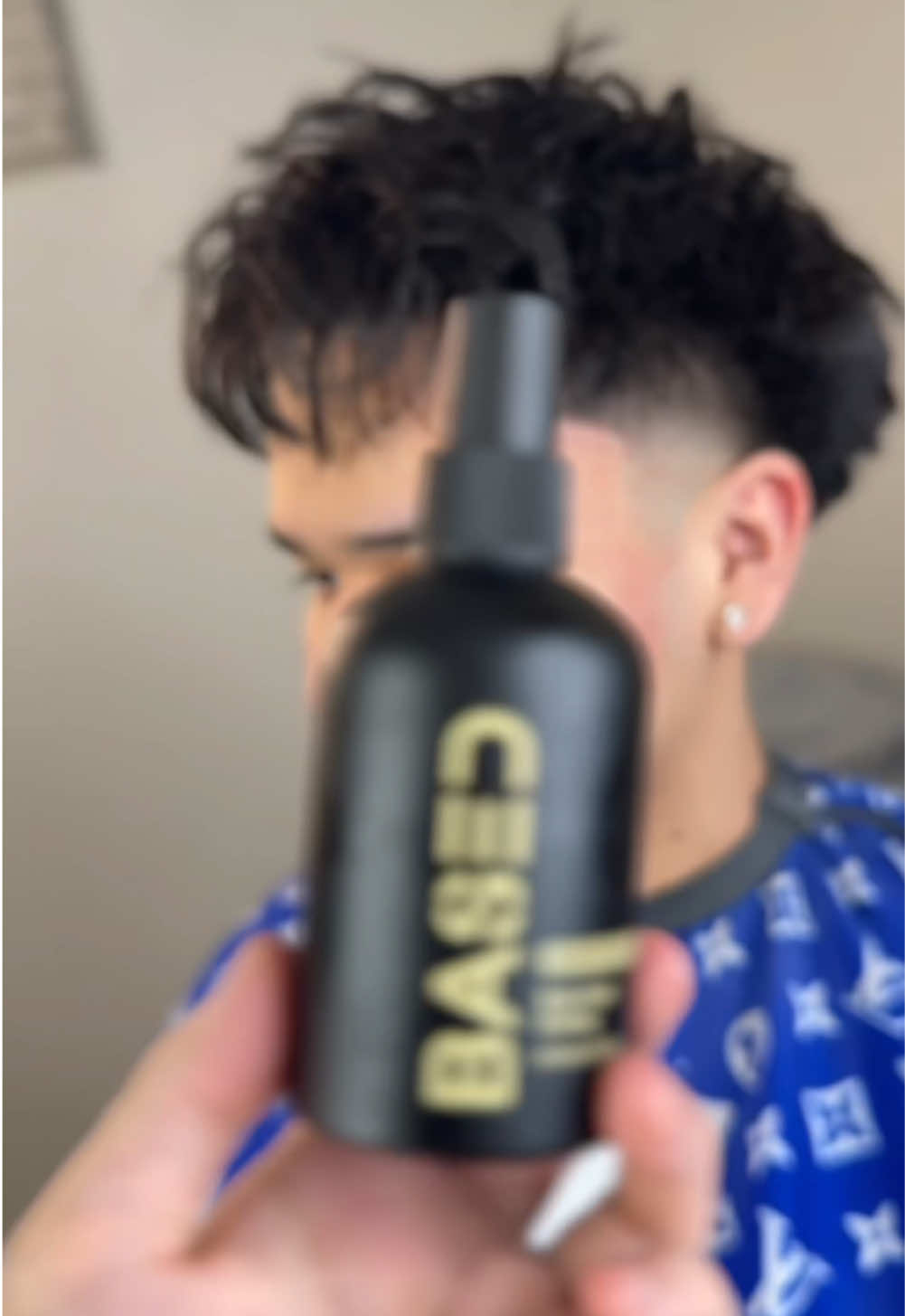 the lebron of hair products 😮‍💨 @Based Bodyworks #basedbodyworks #blowout #vancouver #barber #hair #haircut #hairstyle #blowouthair #blowouttaper #taper #taperfade #lineup #texturedhair #seasaltspray #hairproducts #transformation #hairtransformation #fyp #content #trending #viral 