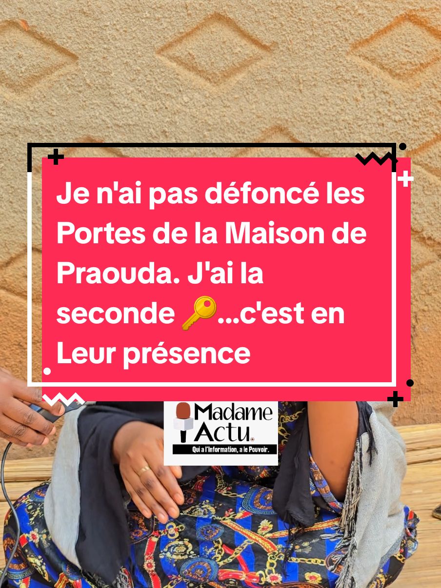 Je n'ai pas défoncé les Portes de la Maison de Praouda. J'ai la seconde 🔑...c'est en Leur présence que je me suis rendue dans la Maison avec mes parents. Je n'ai pas pris l'ordinateur de Praouda.#229 #diasporabeninoise #diasporabenintiktok #info #artiste #musique #informations #waxeho #beningsindonesia #benintiktok #tiktokbeninois #229🇧🇯 #benin #tiktokbenin #mmeactu #info