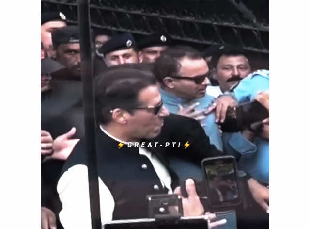 Imran khan k zameer ki koi qimat nahi 🇵🇰❤️ #imrankhan #releaseimrankhan #pti #ptizindabad #804 #unfreezemyacount 