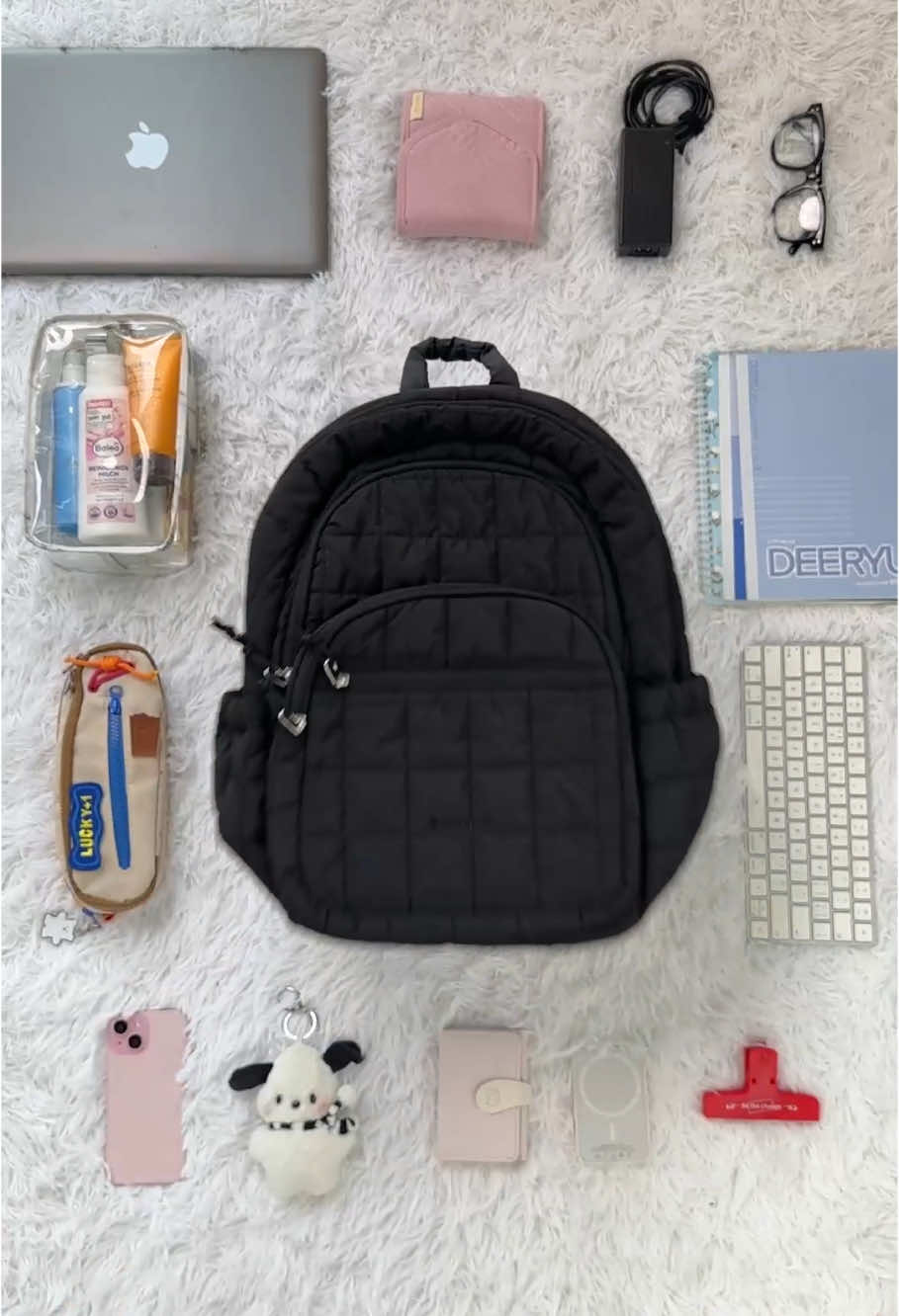 Cutest backpack I have never seen before 🥹🥹🥹 Suitable for my uni 🥰🥰🥰#ShopVideoCarnival #bagsmart #bag #schoolbag #unibag #workbag #backpack 