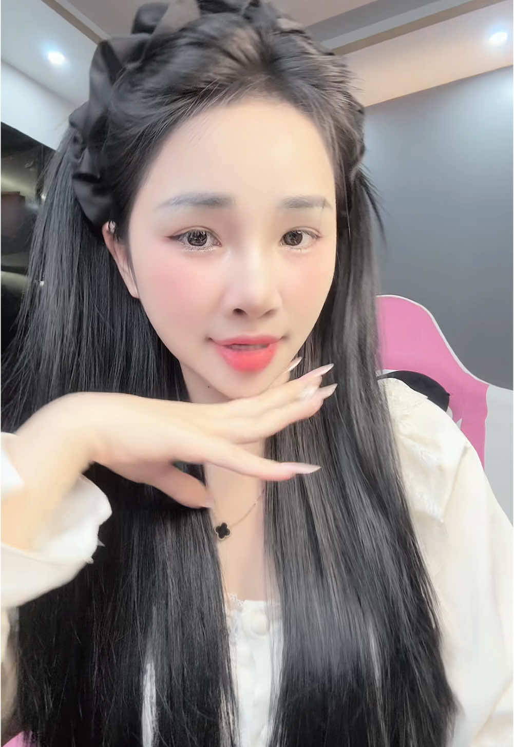 Còn bờm nào xinh hơn nữa khum mấy bà 