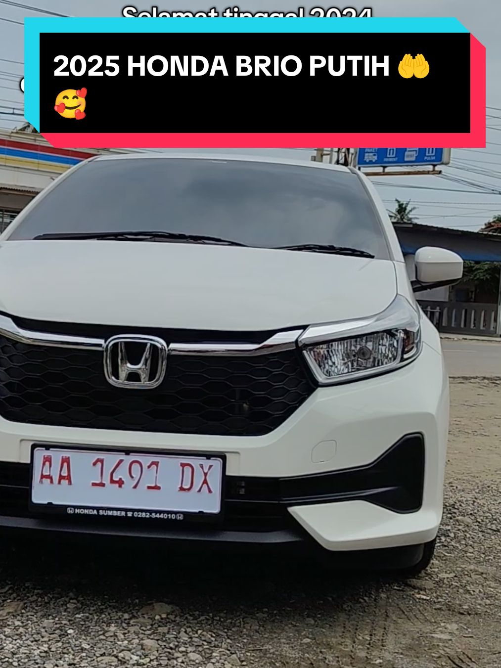 selamat datang Honda Brio putih diawal 2025 nanti 🤲🥰 dapatkan Promo terbaik Honda Brio, kunjungi kami sekarang juga 💕 Honda Brio #hondabrio #brio #mobilhonda 