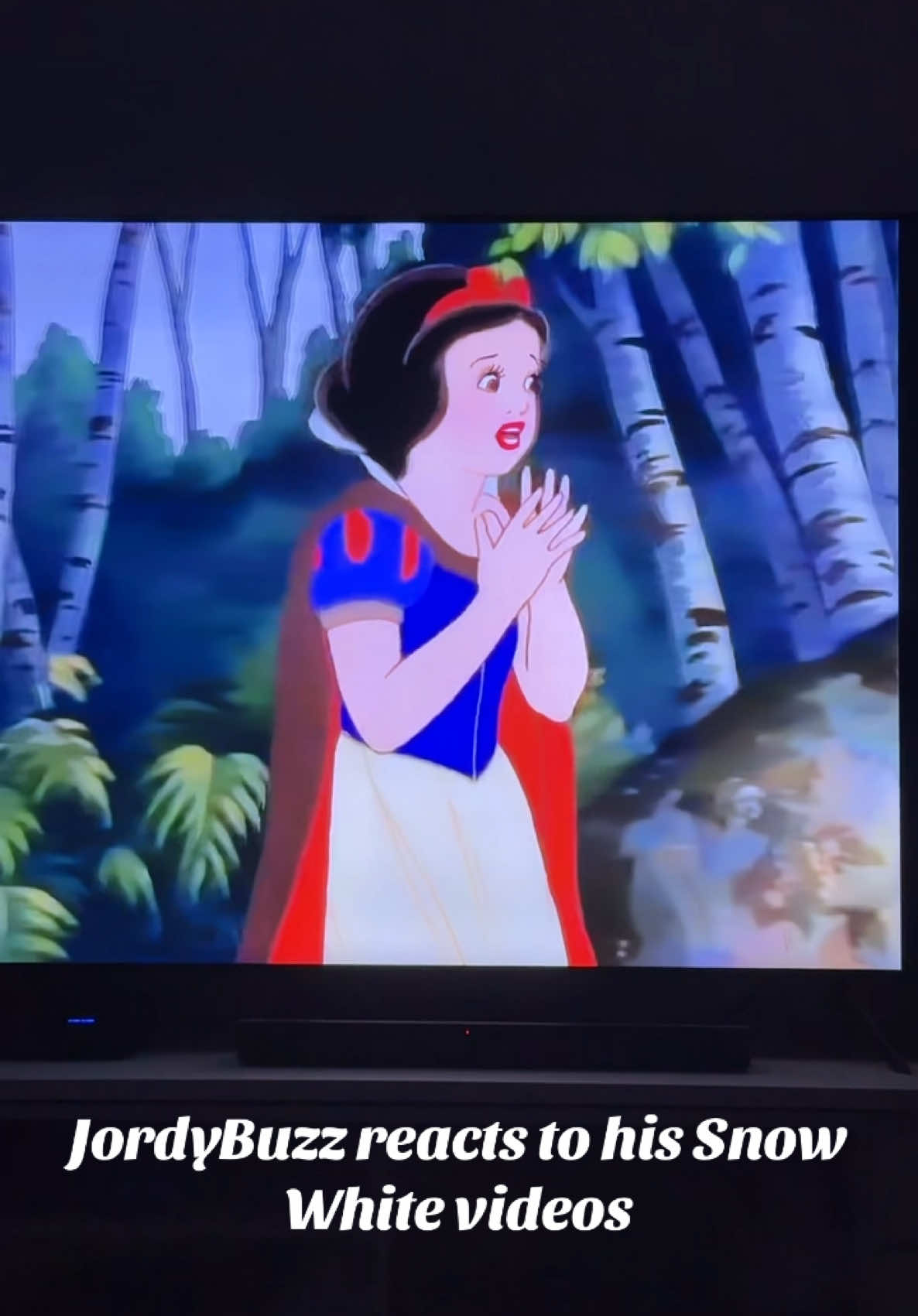 #snowwhite #jordybuzz #fyp #foryou #foryoypa #foryoupage #trending #virall #disneyplus #reaction 