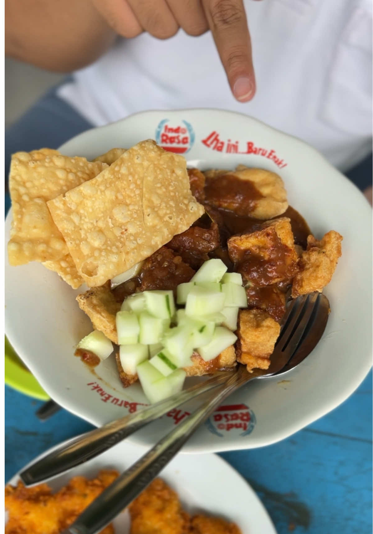 Membalas @a joe Siomay Tombo Kangen nih! Siomay gorengnya beneran enak lho... #rasyid #review #kuliner #siomay #siomaygoreng #purworejo #purworejo24jam #kulinertiktok #nusantara 