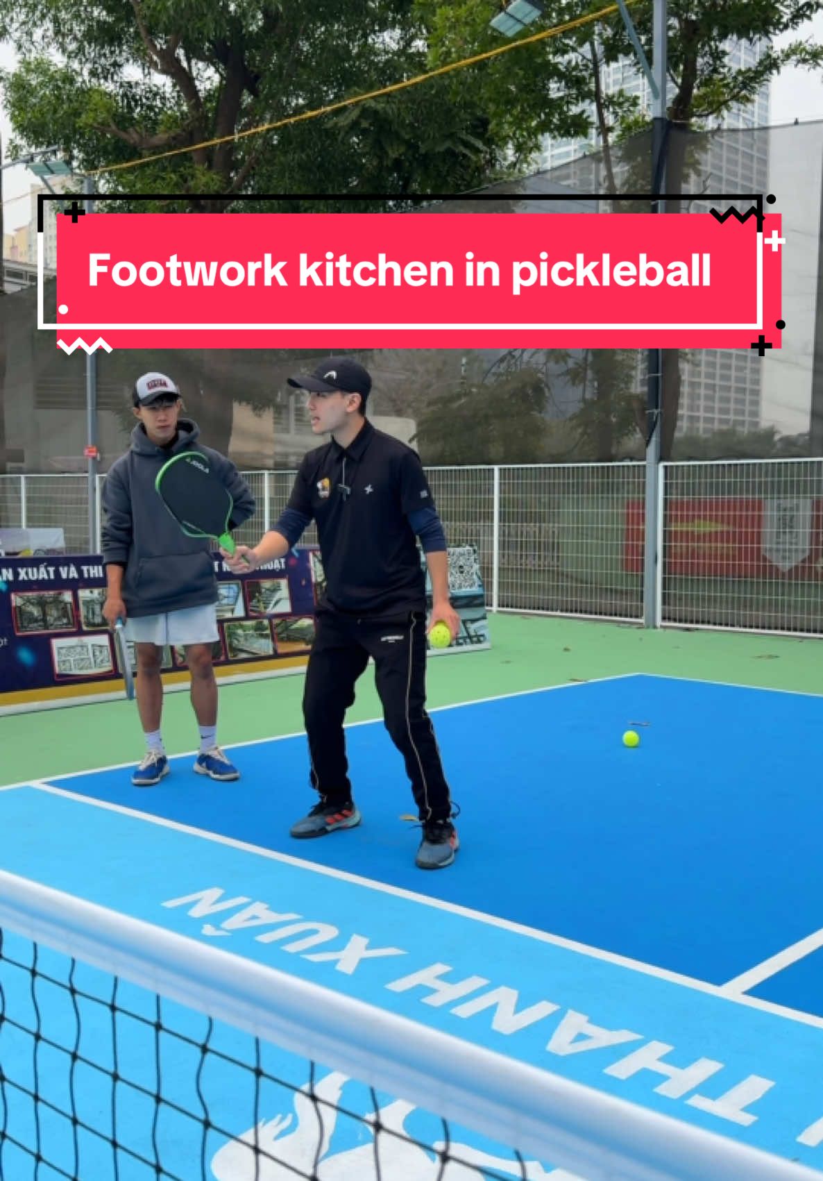 Bộ chân di chuyển cơ bản trong khu vực bếp của bộ môn #pickleball . #pickleball #picklebal #coach #CoachKozapickleball #gen3 #joola3s #thanhxuan #hanoi #soxterpickleball #vợtpickleball