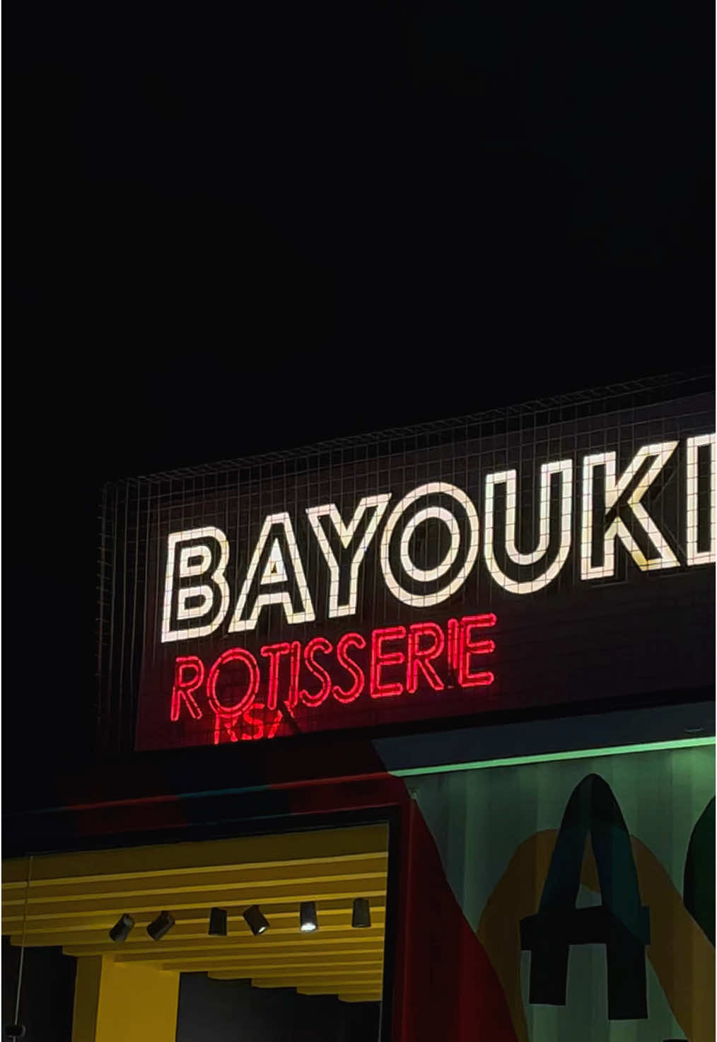 A day with the girls @Bayouki Rotisserie 👯‍♀️🐓😋 #fyp #foryoupage #FoodTok #bayoukirotisserie #chicken #girls 