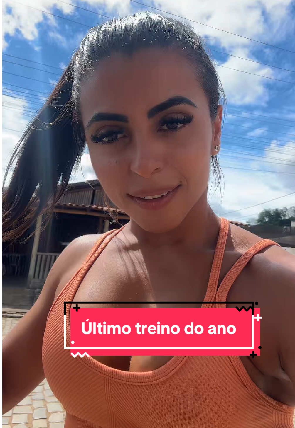 Último treino do ano concluído com sucesso! #ultimotreinode2024 #treino #morena #linda #explore #gym #fyp #foryoupage❤️❤️ #bomdia #felizanovo #bomdia 