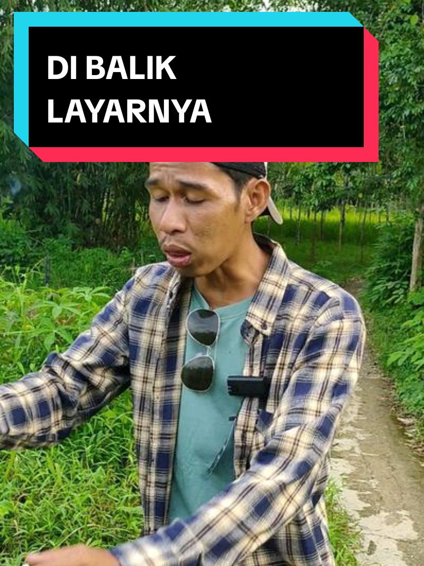 DI BALIK LAYAR NEGERI DONGENG