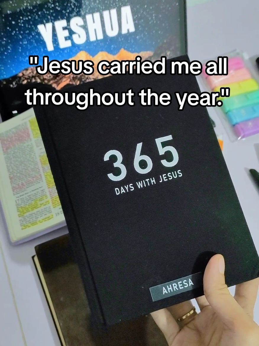 It's all because of Jesus. 🤍 This year may have been my hardest and weakest year, but this year also, I saw how God really worked in my life. What a good and loving Father He is. 🥹🤍 ✨Just finished my 2024 - 365 Days Devotional Journal, and got ready for year 2025 with Jesus! Let's gooo! 🥰 #Jesus #tiktokkristen 