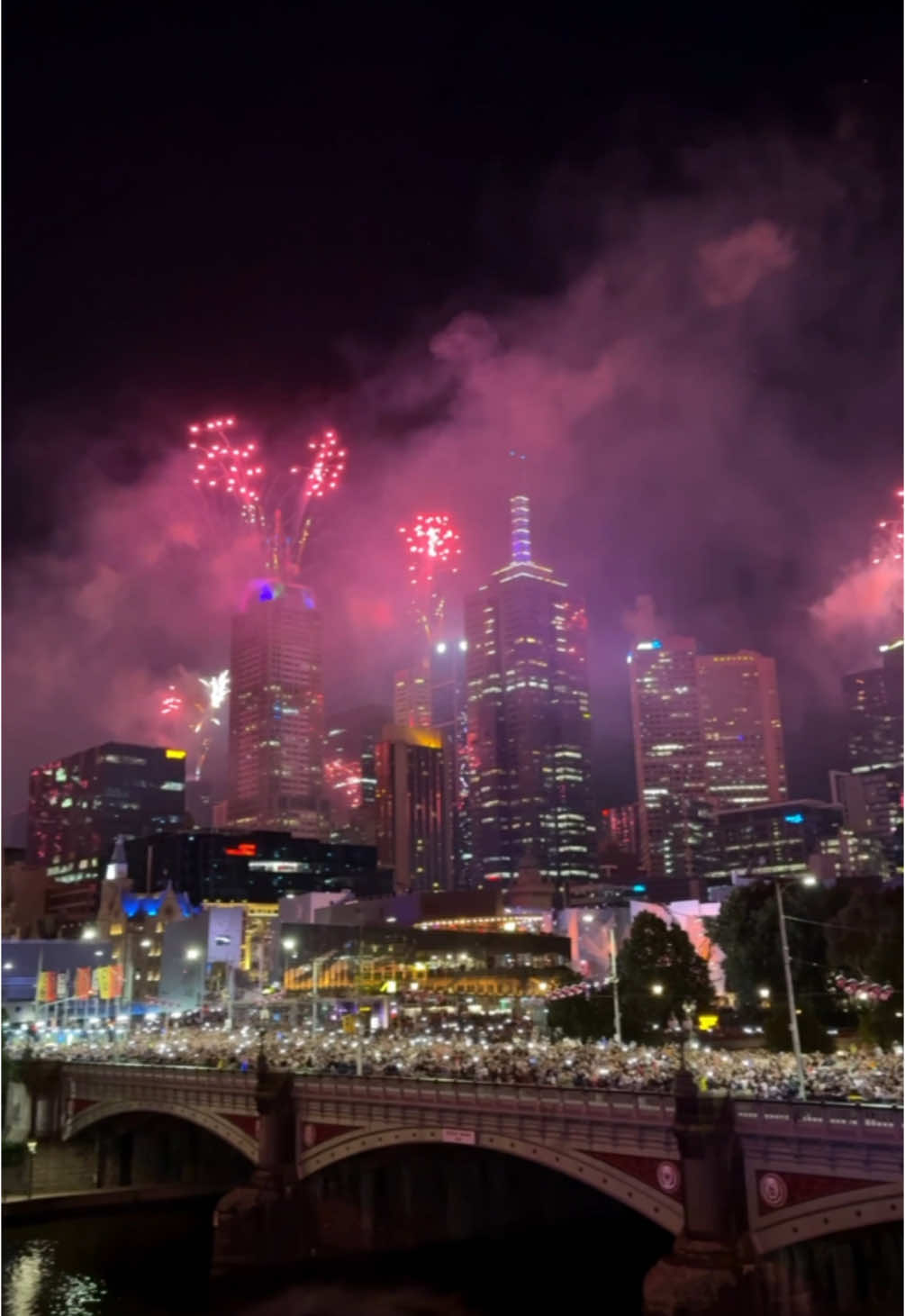 Happy New Year Melbourne! We can’t wait to show you more of our beautiful city and state in 2025 ✨🎉 📍 Afloat, Yarra River, on Wurundjeri country  📸 @whereiskapa for Visit Melbourne #melbourne #melbourneaustralia #NewYear  #newyearseve #victoria #tiktok 