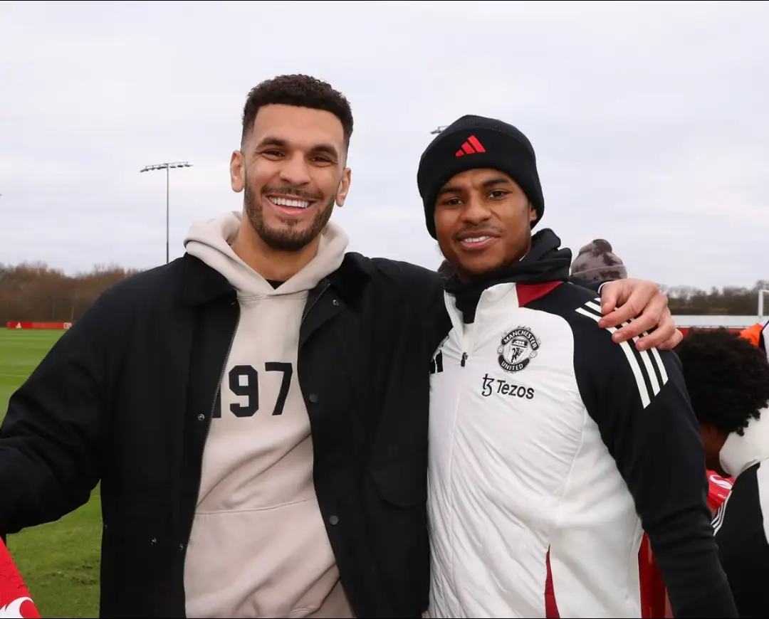 Fun fact, me and Marcus were in the same class at school and grew up in the same area. He went on to win trophies, I went on to win love Island 😂  I had an amazing time down at carrington watching Manchester United train⚽️  Got to meet all the players and the gaffer! Got to add he has unbelievable aura and after meeting him im convinced he’s the man for the job 🤞 Thank you so much @remingtonuk @manchesterunited  #playwithstyle #manchesterunited 