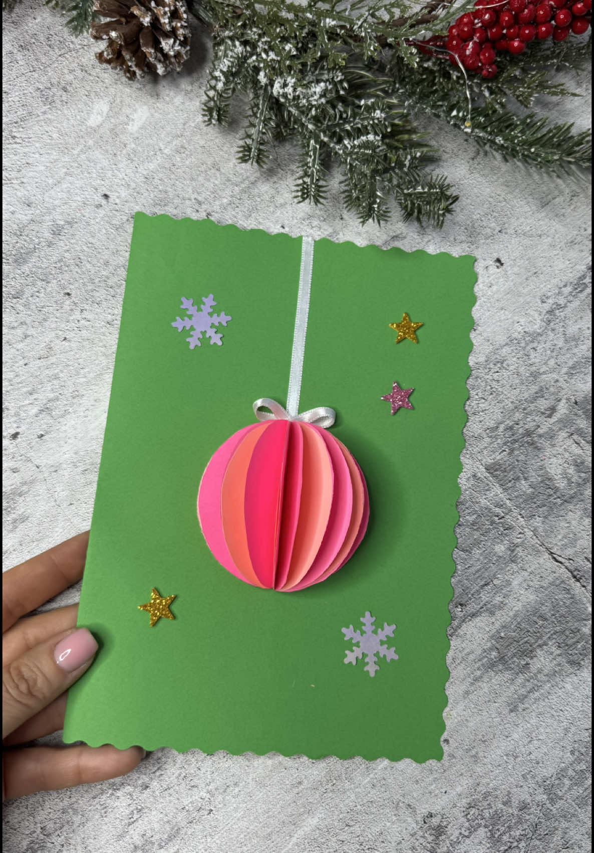 Easy Christmas card✨ #DIY #christmas #howtomake #craft #christmascard #cardmaking #ballornaments #ballhoneycomb 