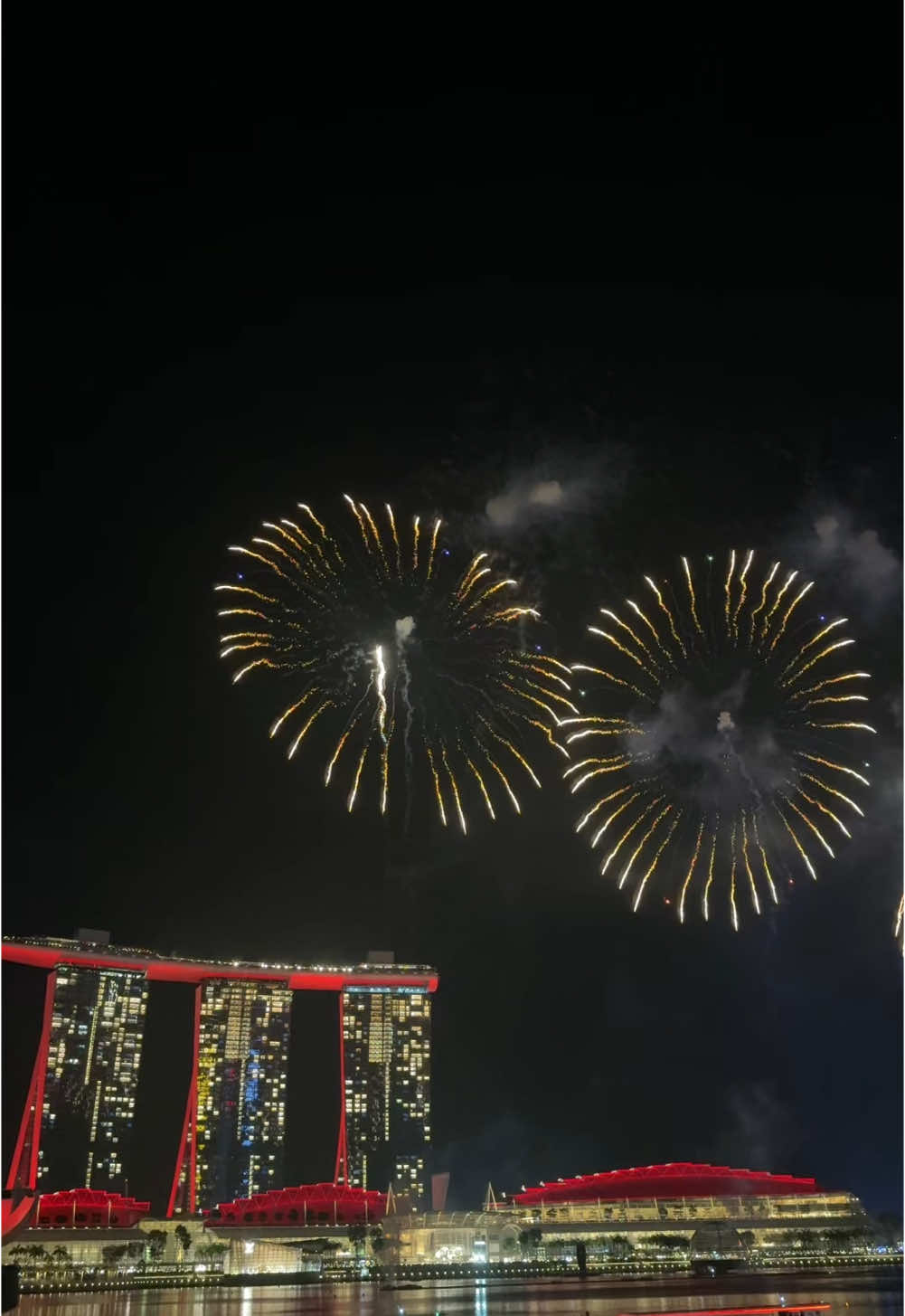 Singapore fireworks 2025 🎆#travel #singapore #newyear #fireworks #2025 