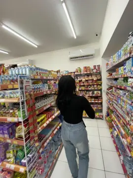 Pergi,hilang,lupakan☺️