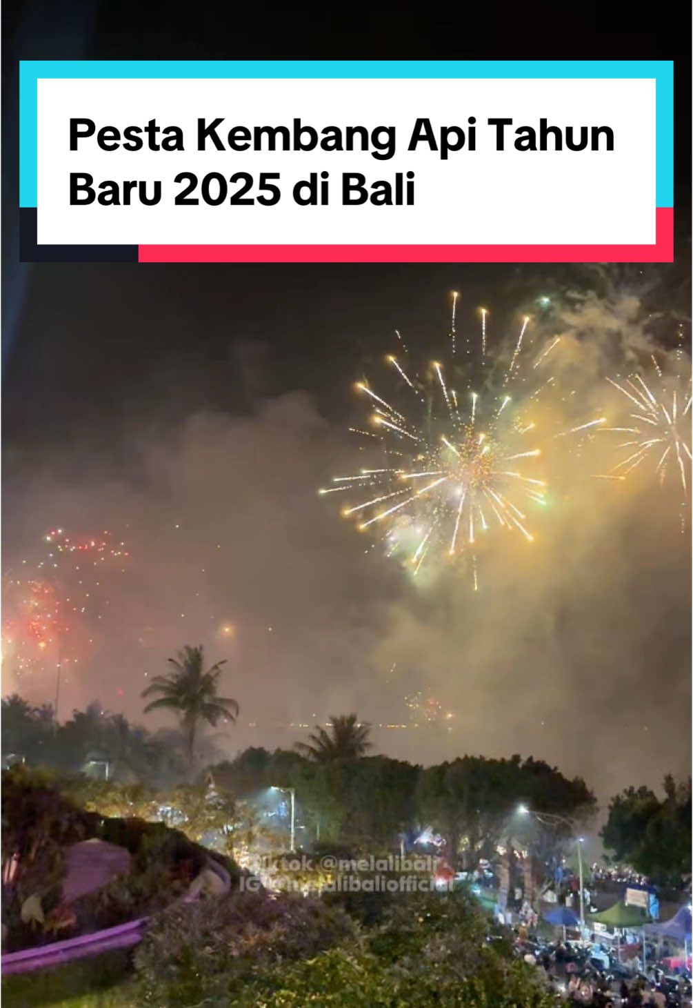 Suasana malam pergantian tahun dari 2024 ke 2025 di area Kuta-Bali, 1 Januari 2025. 