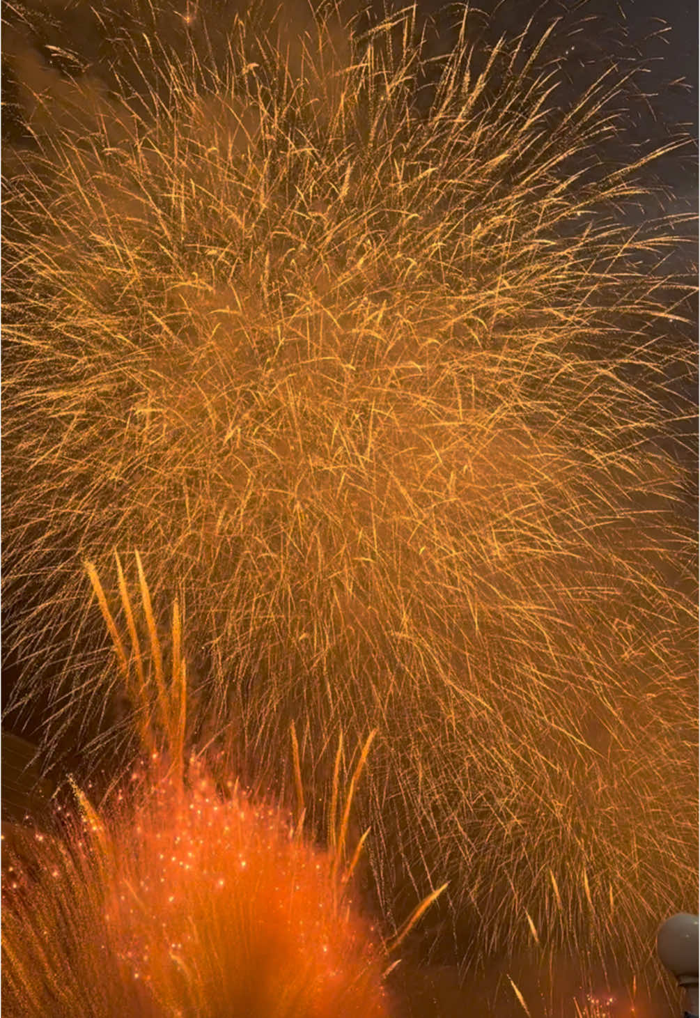 IconSiam countdown new year 2025 fireworks show | amazing Thailand countdown 2025 🇹🇭 #fireworks #happynewyear #countdown2025 #iconsiam #amazingthailandcountdown2025 #bangkok #newyear2025 