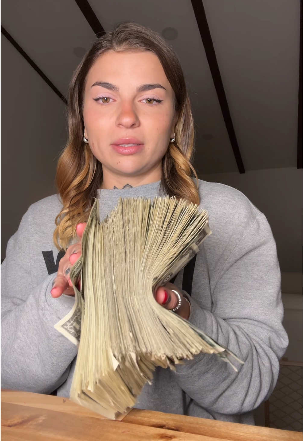 monday money count IG:lilbadblue